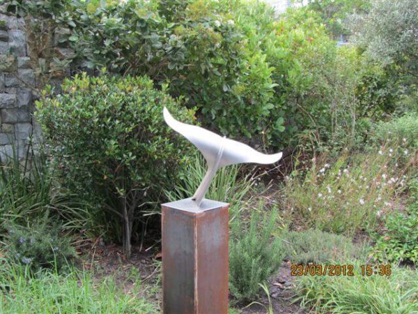 dierenbeeld-sculptuur walvisstaart