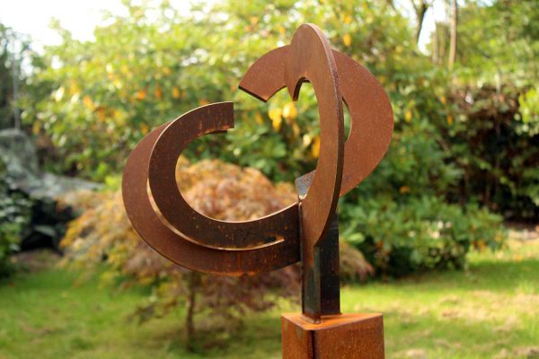 corten sculptuur abstract