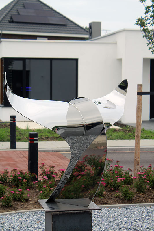 kunstopdracht modern kunstwerk van rvs