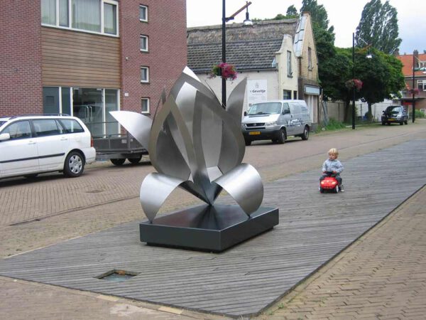 art assignment-stainless steel-sculpture public space-sliedrecht