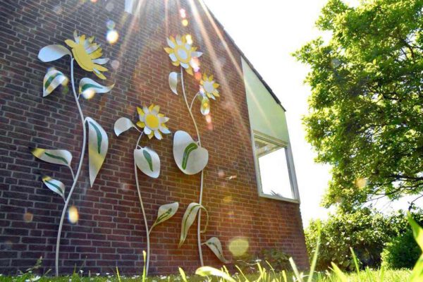 wandobject zonnebloemen van rvs